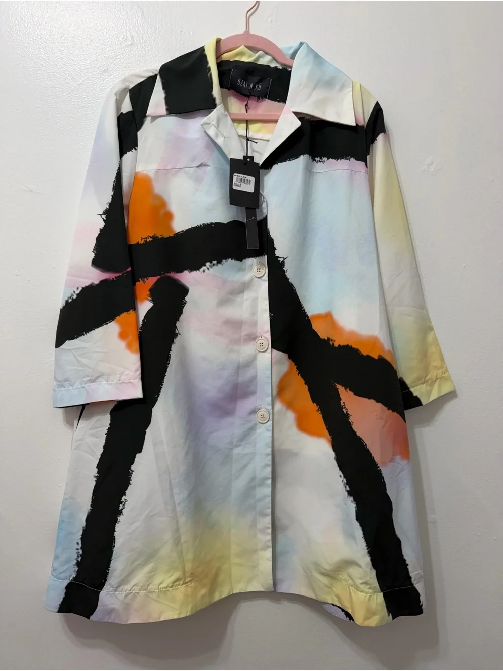 NWT OZAI N KU Abstract Brushstroke Button-Up Coat - White, Black & Orange